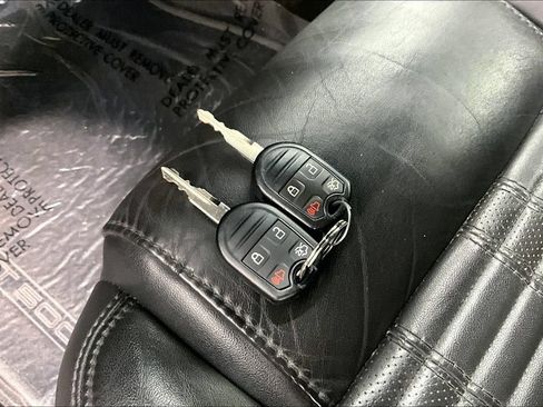 Used 2013 Ford Mustang Shelby GT500 RWD image 10
