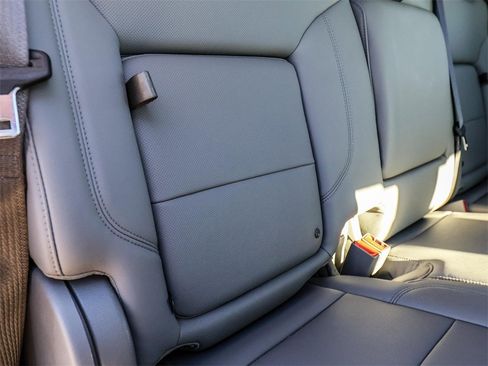 Certified 2024 GMC Sierra 1500 SLT w/ SLT Convenience Package image 26