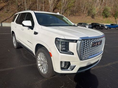 Used 2023 GMC Yukon Denali w/ Max Trailering Package image 5