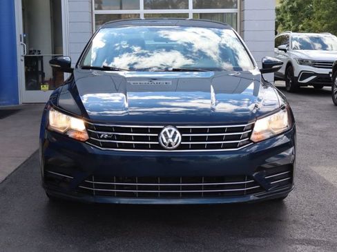 Used 2018 Volkswagen Passat 2.0T S FWD image 7