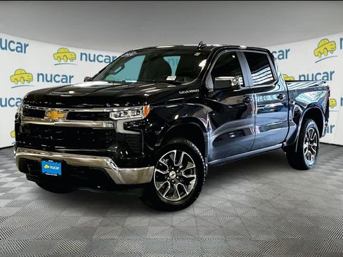 Used 2024 Chevrolet Silverado 1500 LT image 3