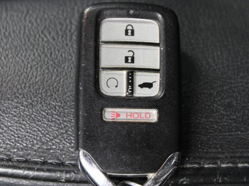 Used 2018 Honda Pilot Touring image 60