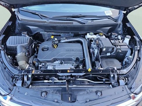 Certified 2024 Chevrolet Equinox LS image 34