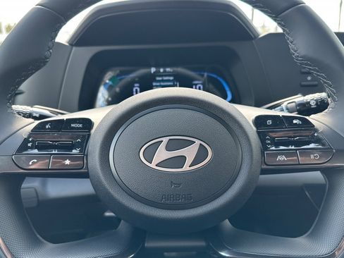 New 2025 Hyundai Elantra Sport image 25