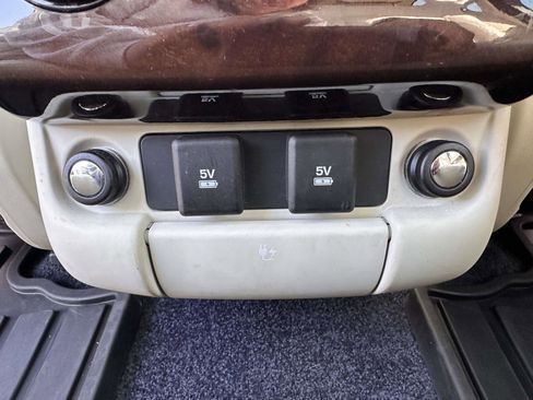 Used 2020 Land Rover Range Rover HSE AWD/4WD image 16