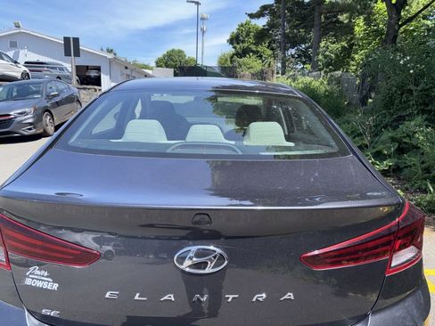 Used 2020 Hyundai Elantra SE w/ Cargo Package (C1) FWD image 6