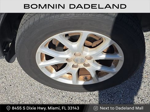 Used 2016 Jeep Cherokee Latitude image 10