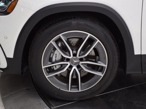 New 2025 Mercedes-Benz GLB 35 AMG 4MATIC image 11