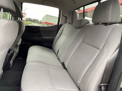 Certified 2020 Toyota Tacoma SR AWD/4WD image 14