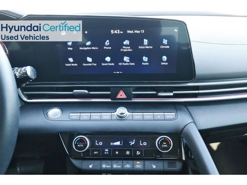 Certified 2024 Hyundai Elantra SEL w/ Convenience Package FWD image 25