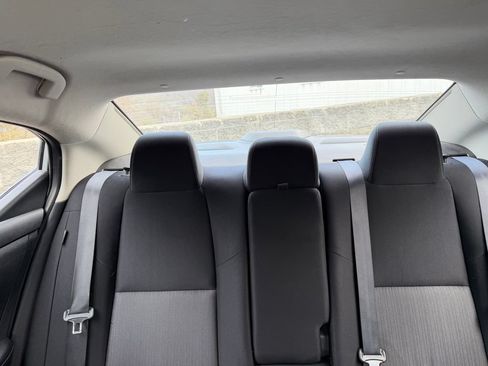 Used 2021 Nissan Sentra SV FWD image 20