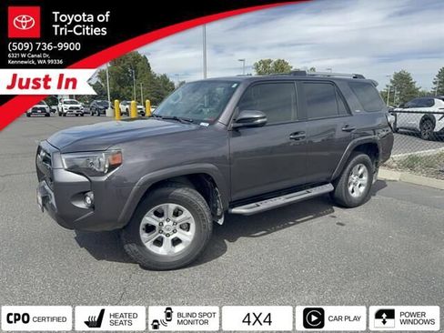 Used 2022 Toyota 4Runner SR5 Premium w/ Moonroof Package AWD/4WD image 32