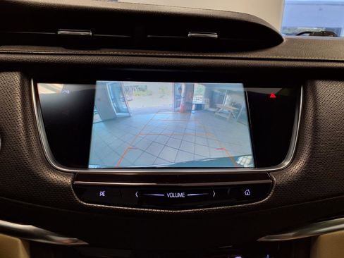 Used 2019 Cadillac XT5 Luxury FWD image 26