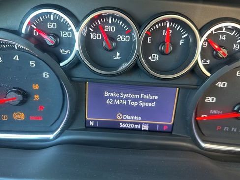 Used 2022 Chevrolet Silverado 1500 LT image 12