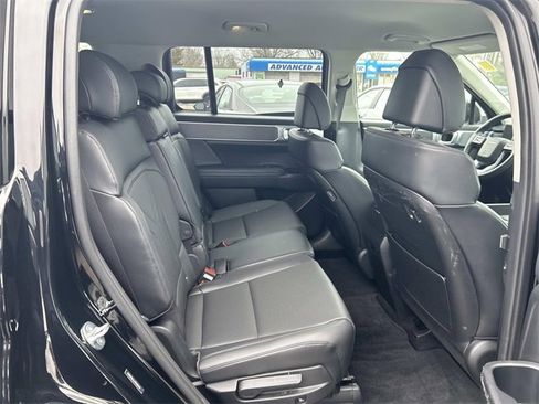 Used 2024 Hyundai Santa Fe SEL image 15