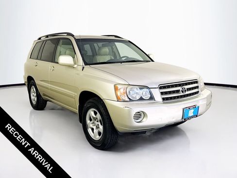 Used 2002 Toyota Highlander 2WD V6 w/ Convenience Pkg image 1