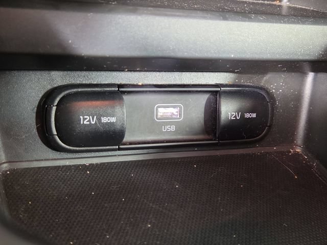 Certified 2024 Kia Soul LX w/ Option Group 015 FWD image 24