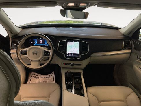 Certified 2023 Volvo XC90 B5 Core w/ Climate Package AWD/4WD image 10