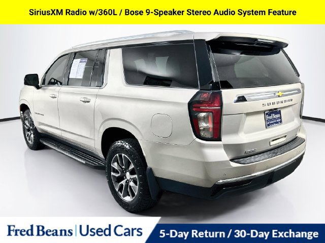 Used 2022 Chevrolet Suburban LT w/ Luxury Package AWD/4WD image 8
