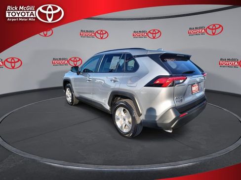 Certified 2025 Toyota RAV4 LE AWD/4WD image 6