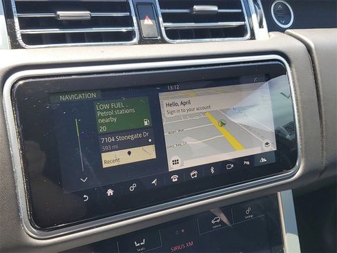 Used 2020 Land Rover Range Rover HSE image 28