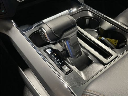 New 2025 Ford F150 Lariat w/ Equipment Group 501A Mid image 25