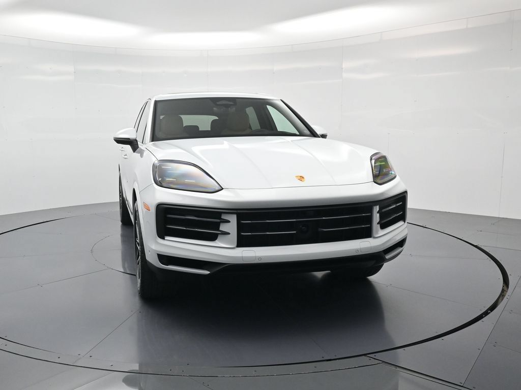 Certified 2026 Porsche Cayenne AWD/4WD image 33