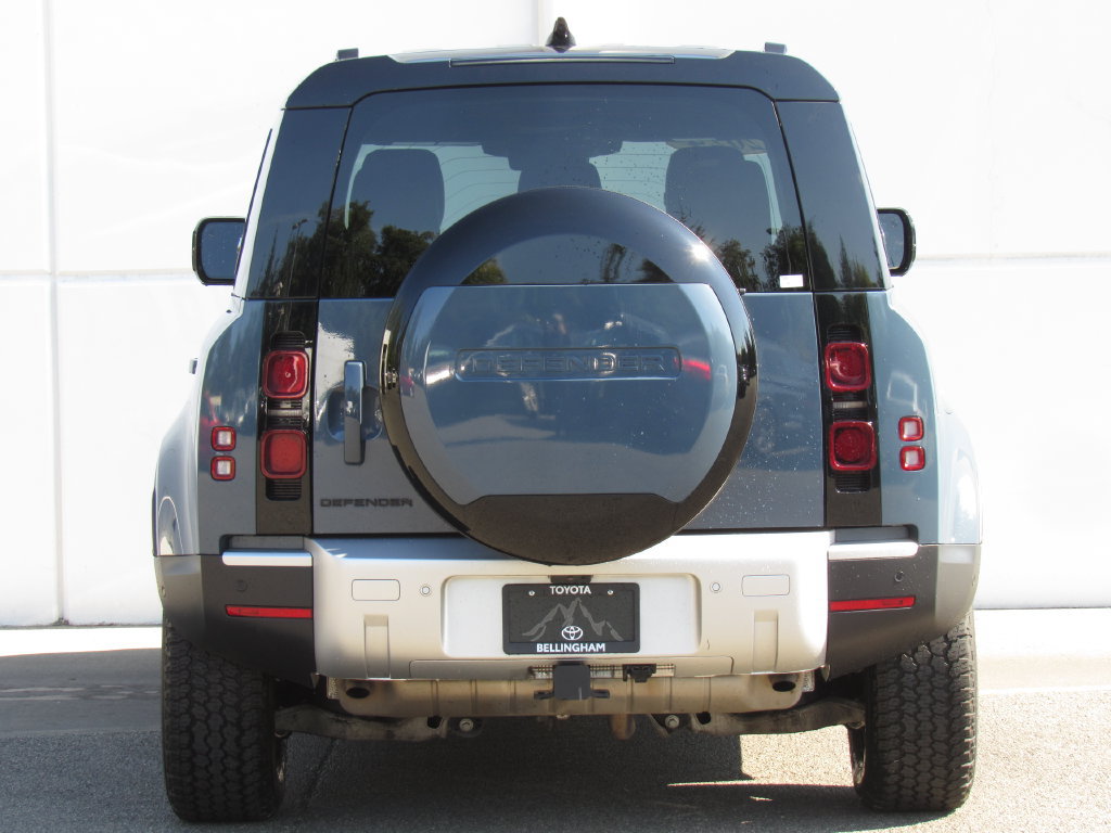 Used 2024 Land Rover Defender 110 S AWD/4WD image 7
