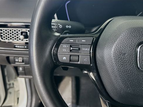 Used 2025 Honda Civic Sport image 14