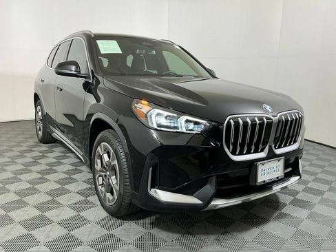 Certified 2025 BMW X1 xDrive28i w/ Convenience Package AWD/4WD image 4