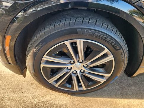 Used 2024 Cadillac Lyriq Luxury RWD image 8