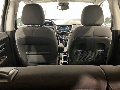 Used 2017 Chevrolet Trax LS FWD image 36