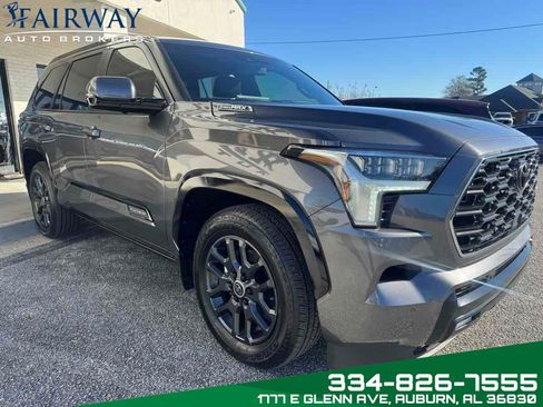 Used 2024 Toyota Sequoia Platinum image 4