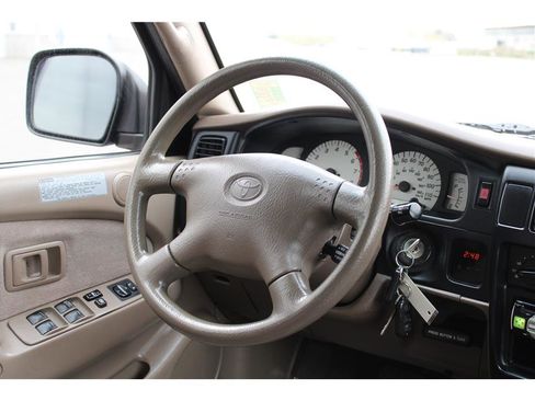 Used 2004 Toyota Tacoma 4x4 Double Cab image 15