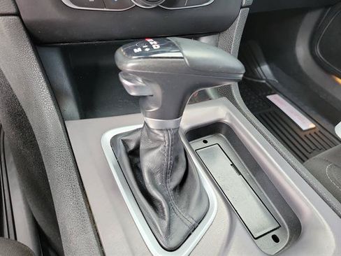 Used 2022 Dodge Charger GT RWD image 18