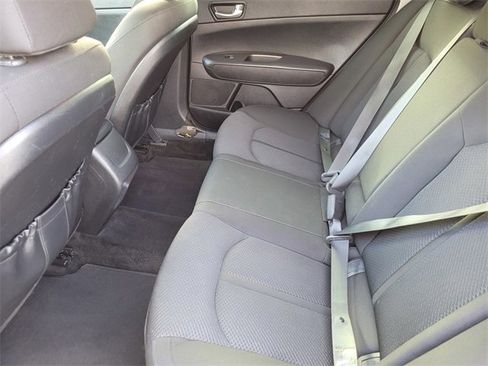 Used 2018 Kia Optima LX image 17