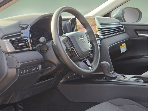 New 2026 Toyota Camry LE image 19
