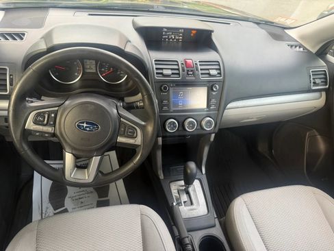 Used 2017 Subaru Forester 2.5i w/ Alloy Wheel Package AWD/4WD image 13