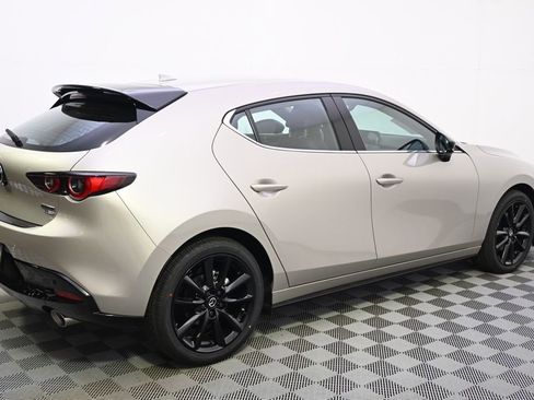 New 2026 MAZDA MAZDA3 Hatchback w/Premium Plus Pkg image 7