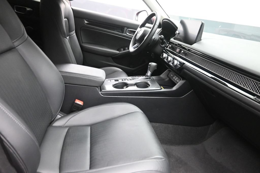 Used 2024 Honda Civic Touring image 9