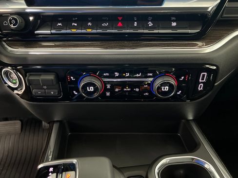 New 2026 Chevrolet Silverado 1500 RST w/ RST All Star Premium Package AWD/4WD image 15