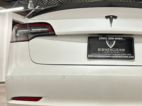 Used 2022 Tesla Model 3 Performance AWD/4WD image 16