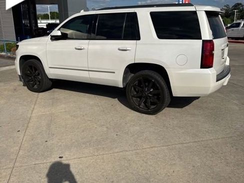 Used 2016 Chevrolet Tahoe LT w/ LT Signature Package image 2