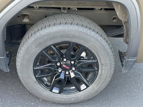 Used 2024 GMC Sierra 1500 Elevation AWD/4WD image 36