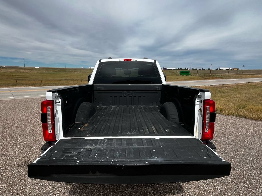 Used 2023 Ford F250 XL w/ 360-Degree Camera Package AWD/4WD image 5