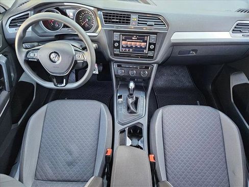Used 2019 Volkswagen Tiguan S image 16