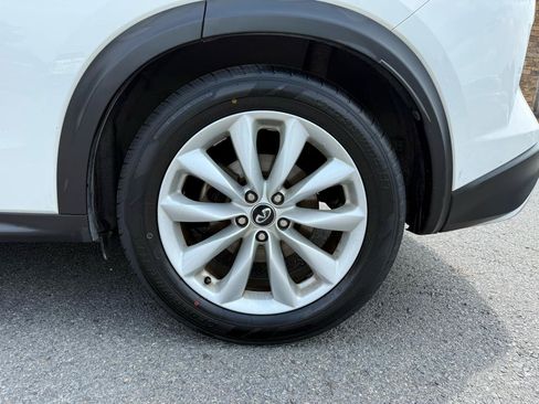 Used 2019 INFINITI QX50 Luxe FWD image 47