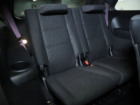 Used 2023 Dodge Durango GT image 34