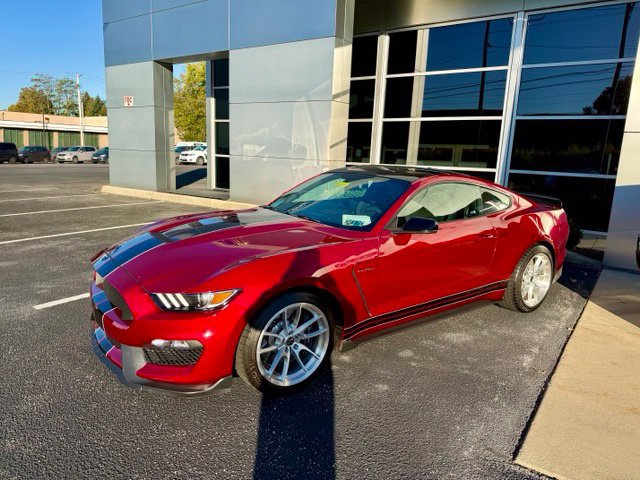 Used 2017 Ford Mustang Shelby GT350 w/ Electronics Package RWD image 2