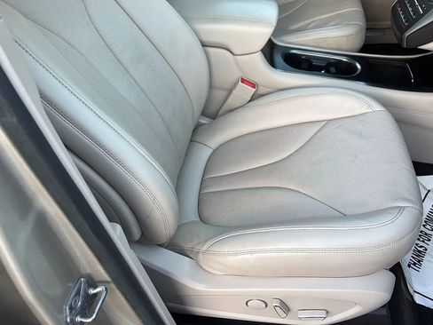 Used 2017 Lincoln MKC Reserve image 35